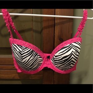 PINK Victoria Secrets 34D Bra